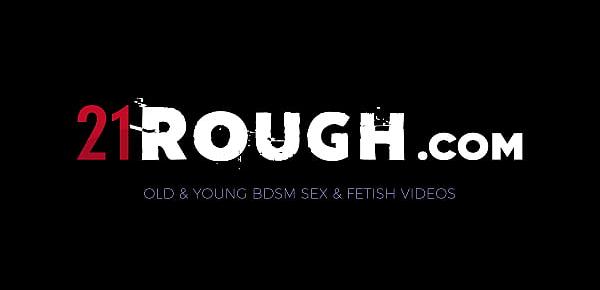 Kinky blonde Lylyta Yung swallows a massive warm cumshot